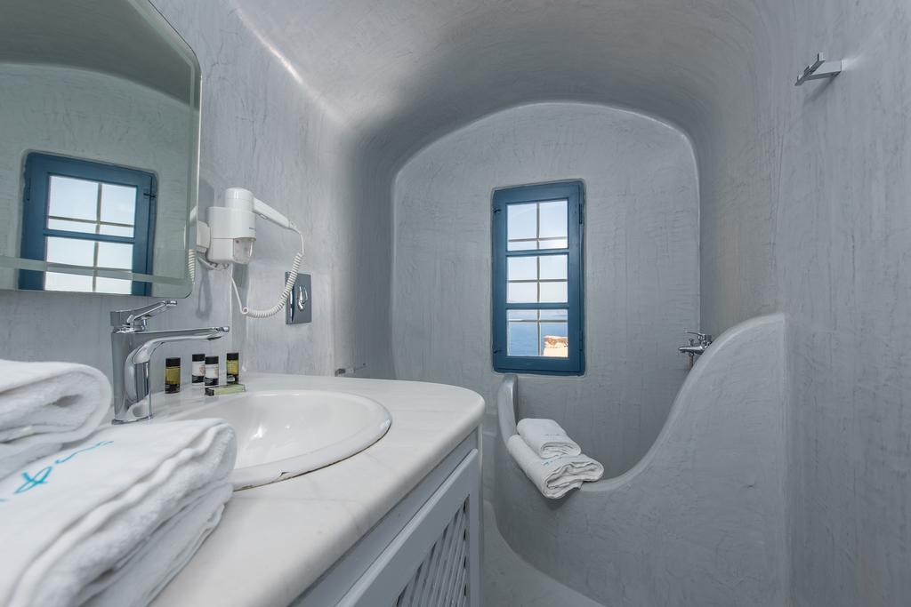 Horizon Aeifos Suites Oia Exterior foto