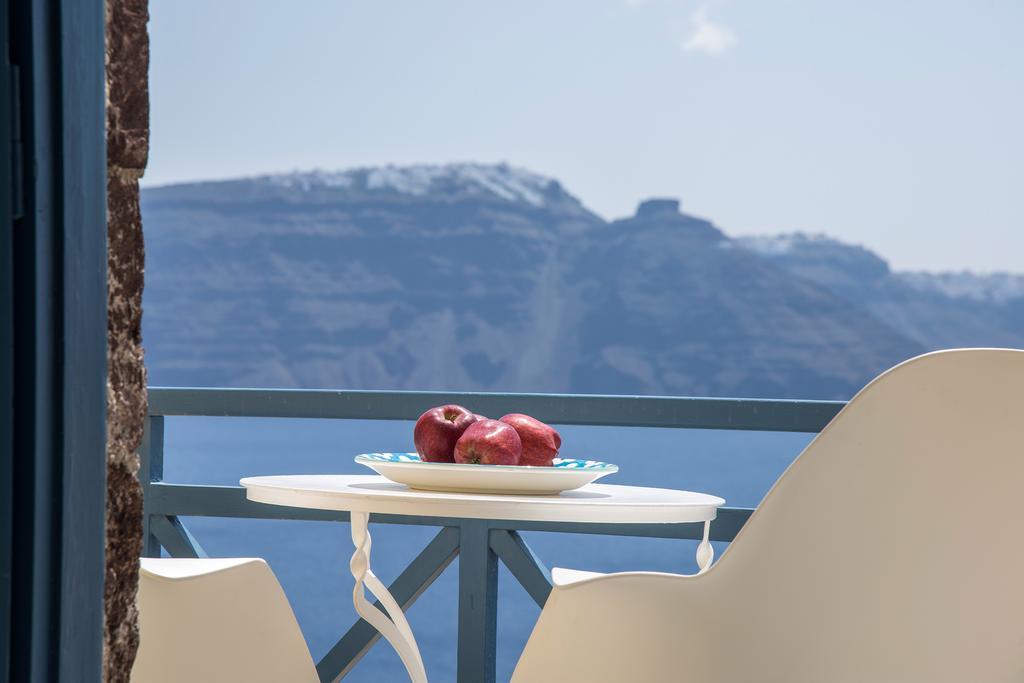 Horizon Aeifos Suites Oia Exterior foto